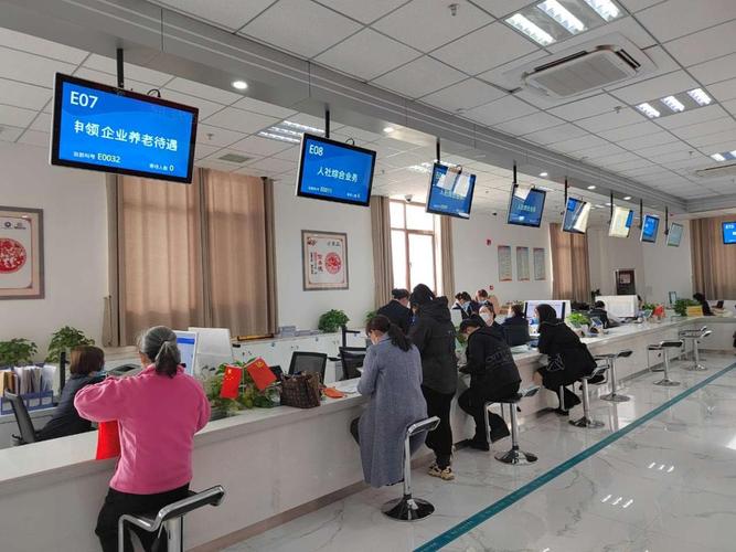 众仁医保卡过期怎样换？亲历者教你3步搞定，避免白跑一趟